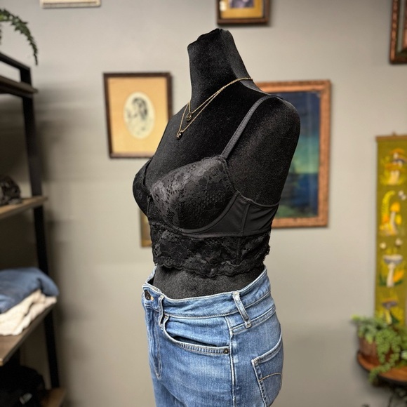 Adored by Adore Me black floral lace long line bra womens 36A lightly lined - Picture 2 of 6